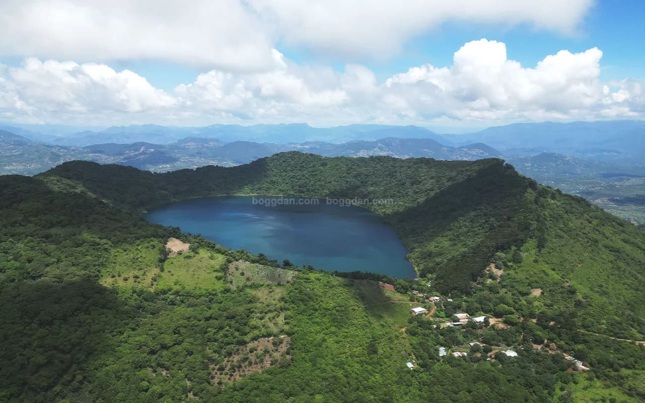 Guía: ¿Cómo Llegar al Volcán y Laguna de Ipala?
